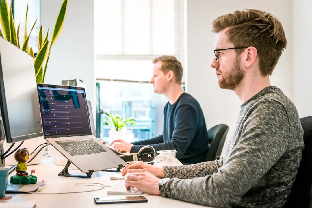 US HealthTech SaaS: 16 Hours Weekly Reporting Eliminated